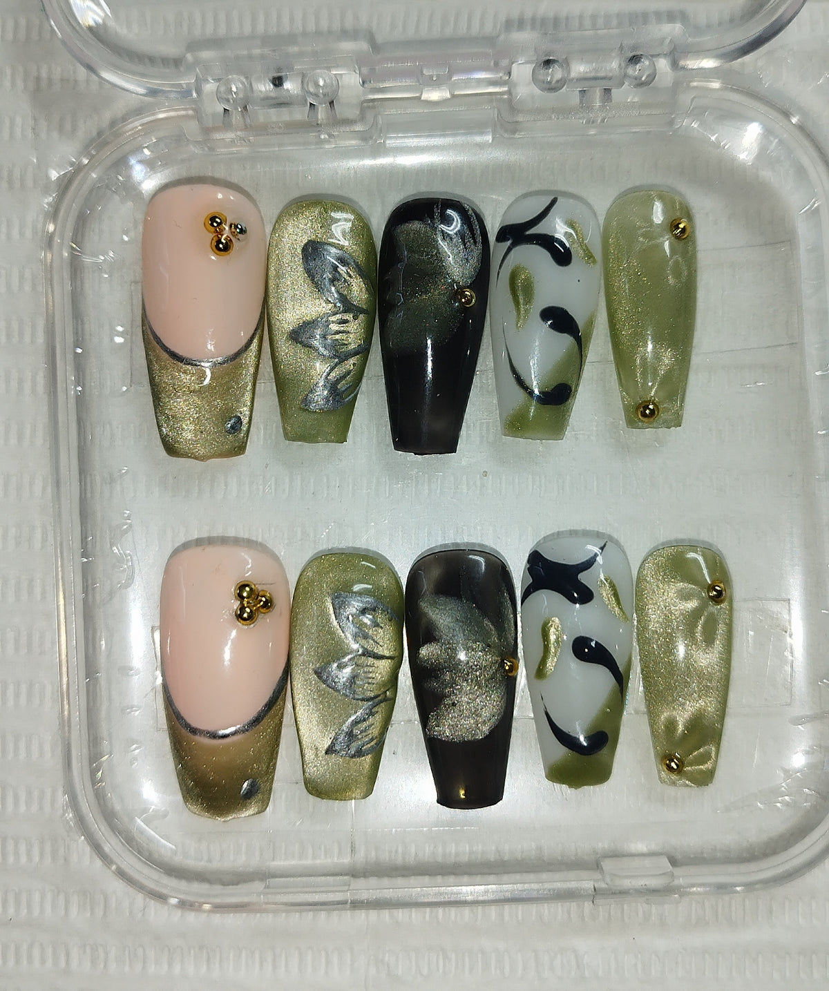 Olive Noir